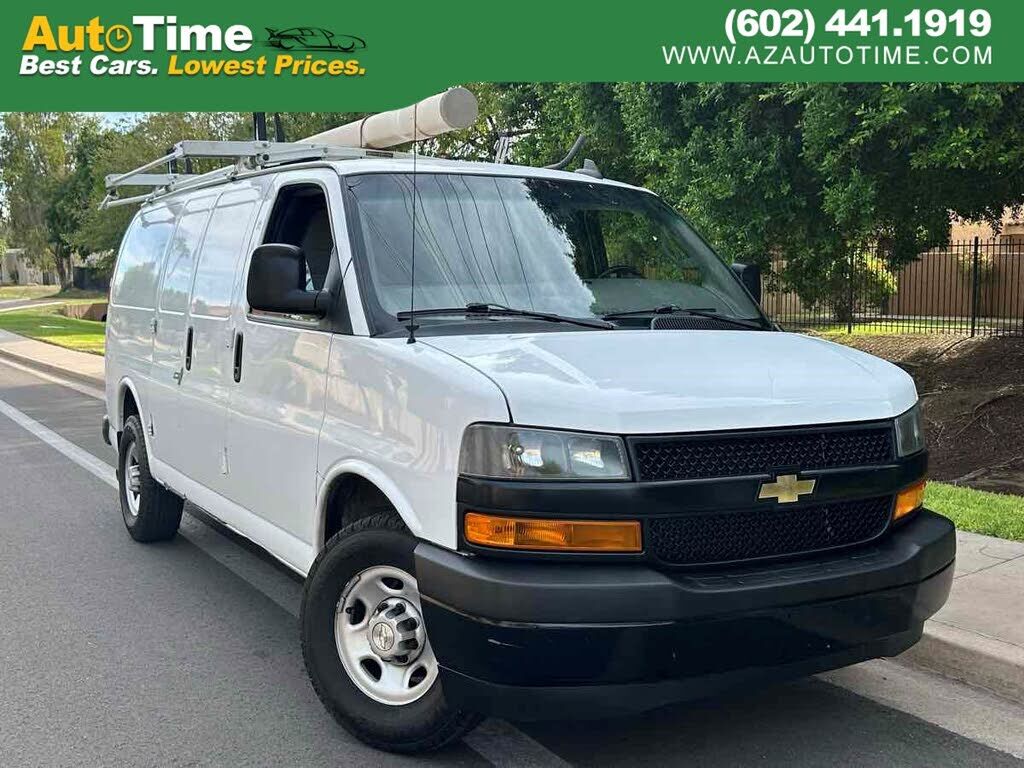 2021 CHEVROLET Express