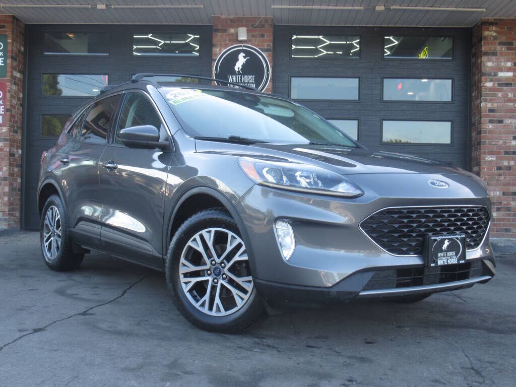 2022 FORD Escape
