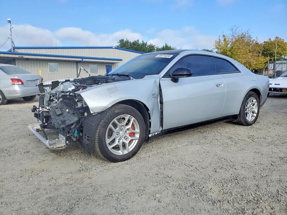 2025 DODGE Charger