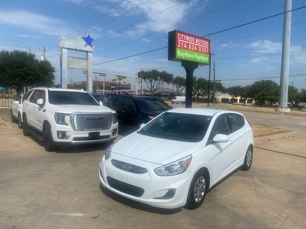 2017 HYUNDAI Accent