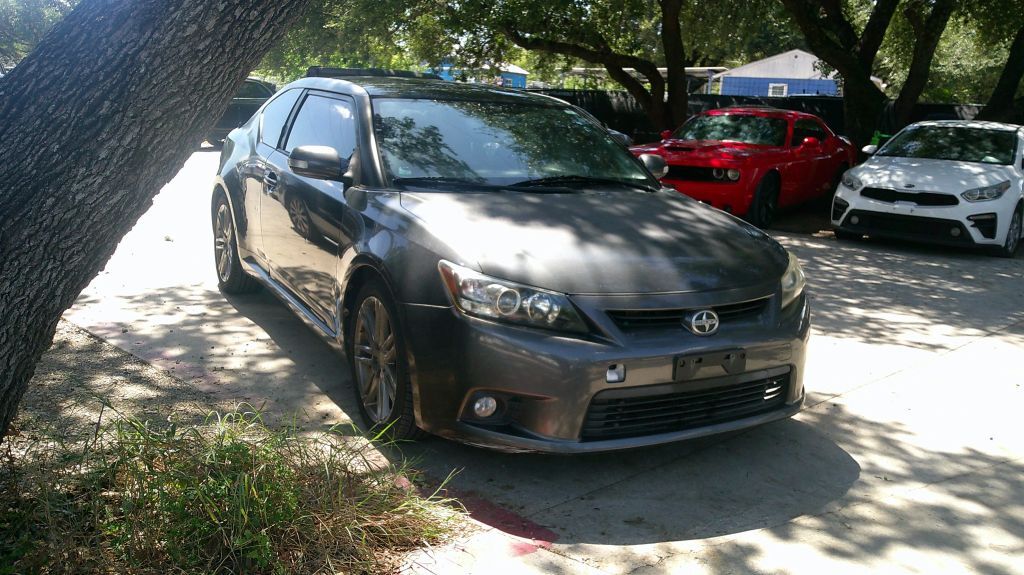 2013 TOYOTA SCION