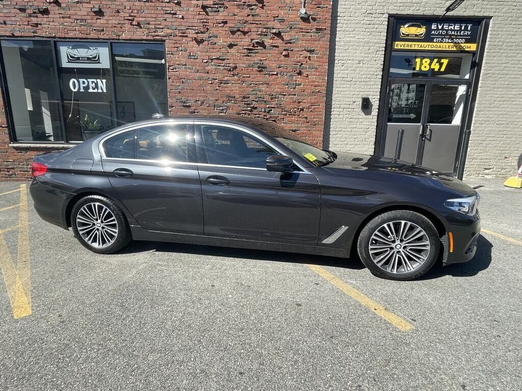 2019 BMW 530i