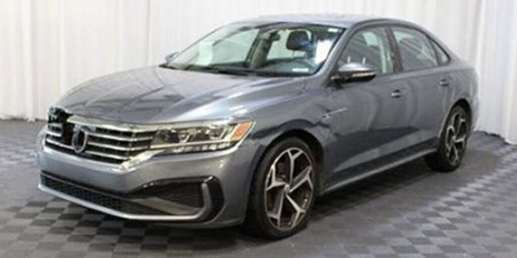2020 VOLKSWAGEN Passat