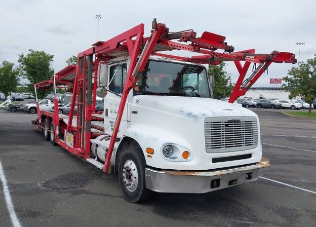 2001 FREIGHTLINER FL112