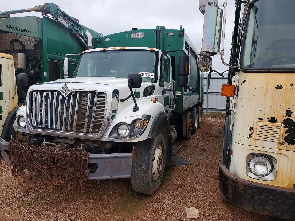 2009 INTERNATIONAL SF625