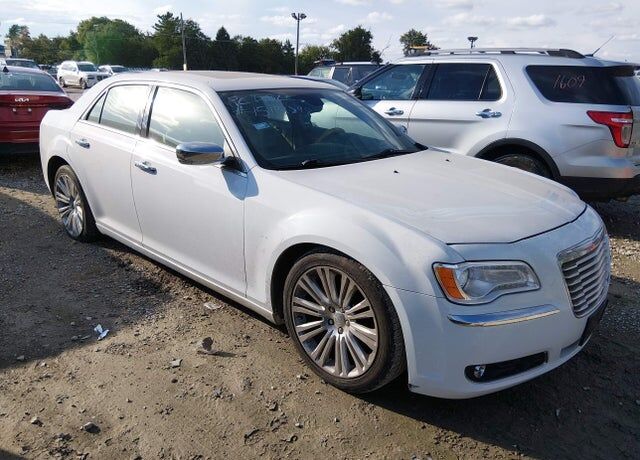 2012 CHRYSLER 300