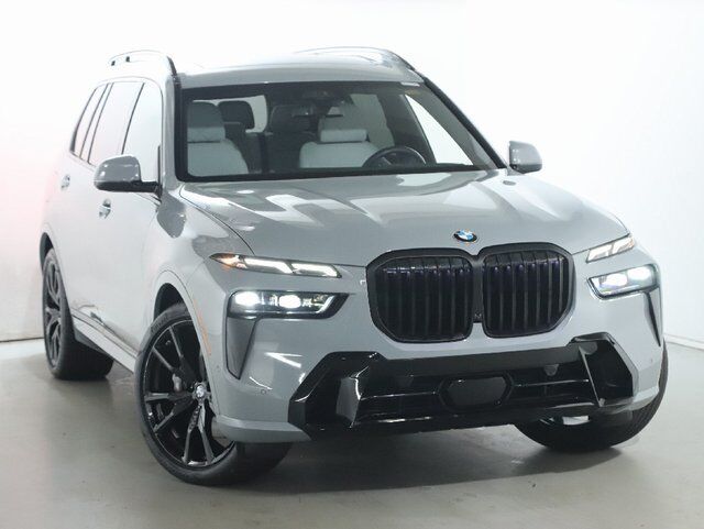 2024 BMW X7