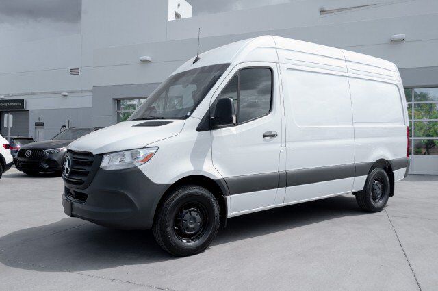2025 MERCEDES-BENZ Sprinter