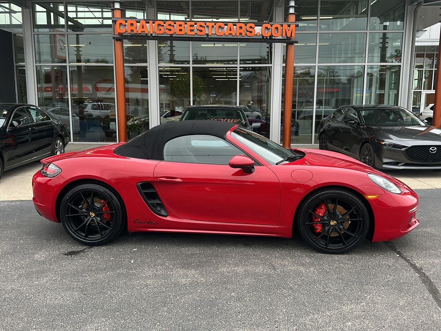 2018 PORSCHE 718