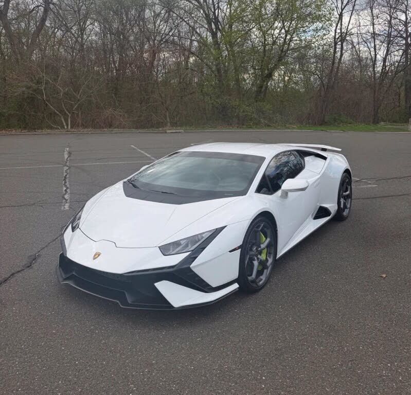 2024 LAMBORGHINI Huracan
