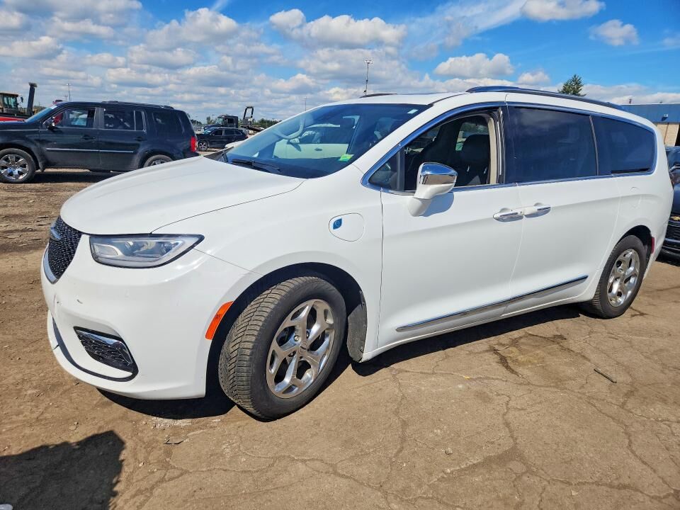 2021 CHRYSLER Pacifica