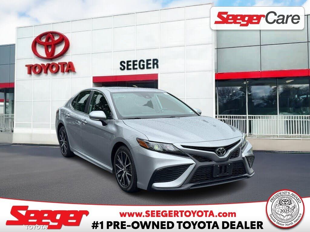 2022 TOYOTA Camry