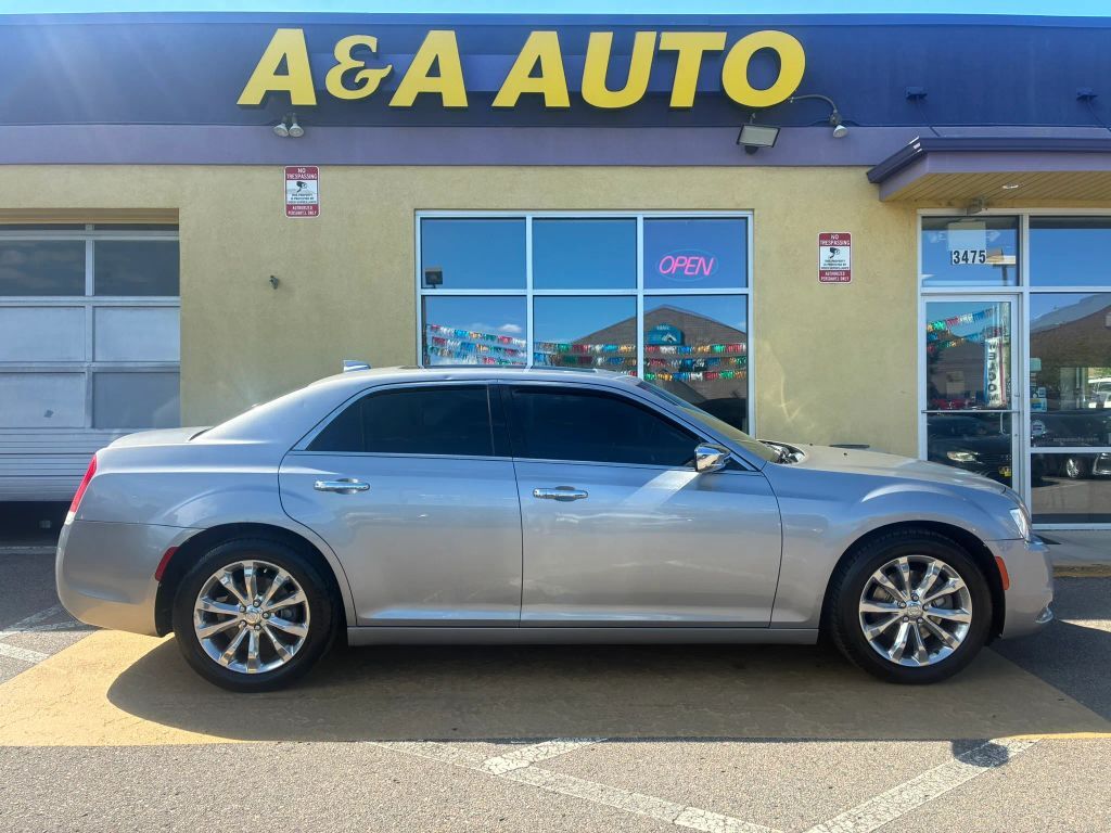 2017 CHRYSLER 300