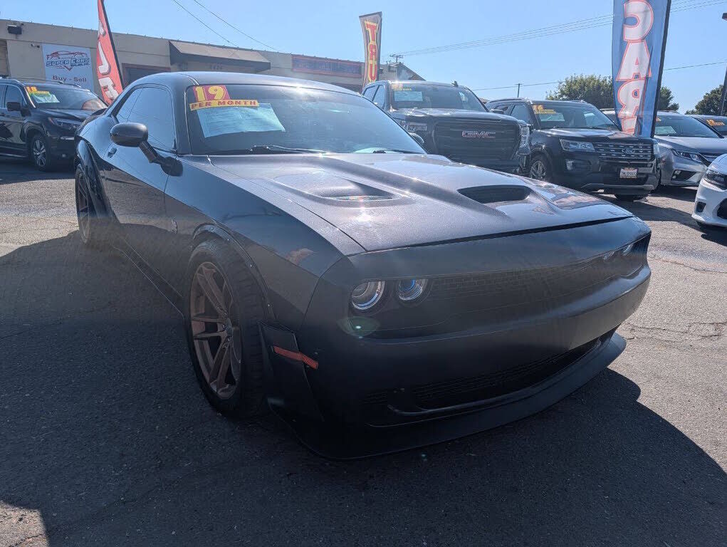 2019 DODGE Challenger