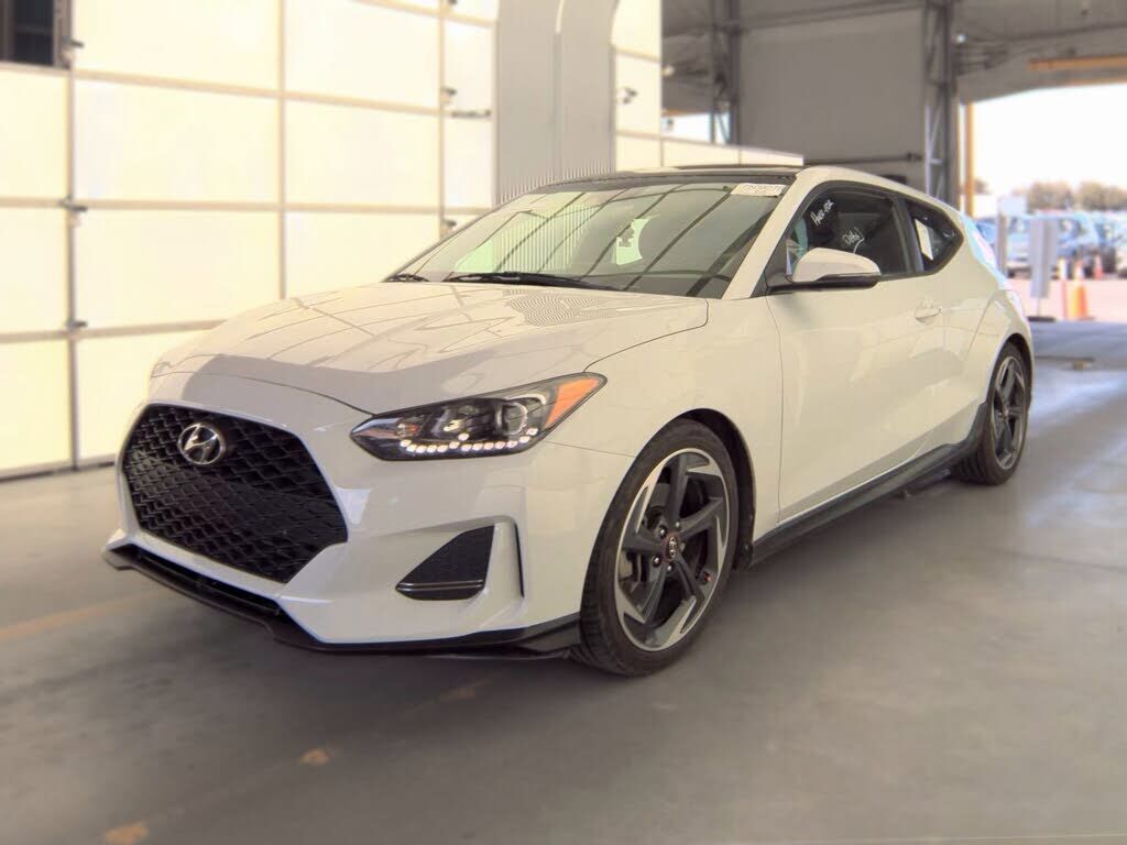 2019 HYUNDAI Veloster