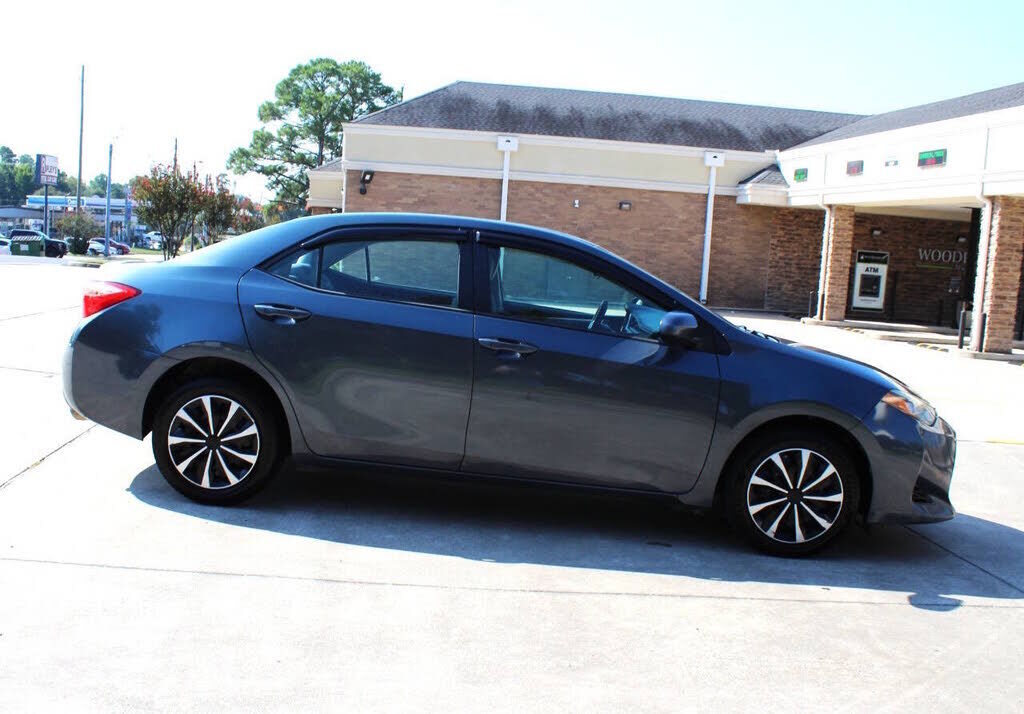 2017 TOYOTA Corolla