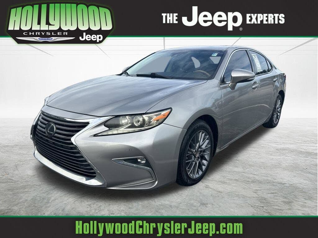 2018 LEXUS ES