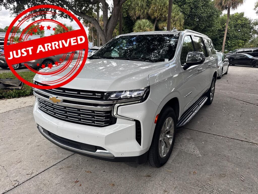 2023 CHEVROLET Suburban