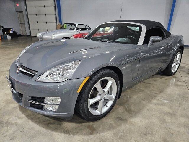 2009 SATURN Sky