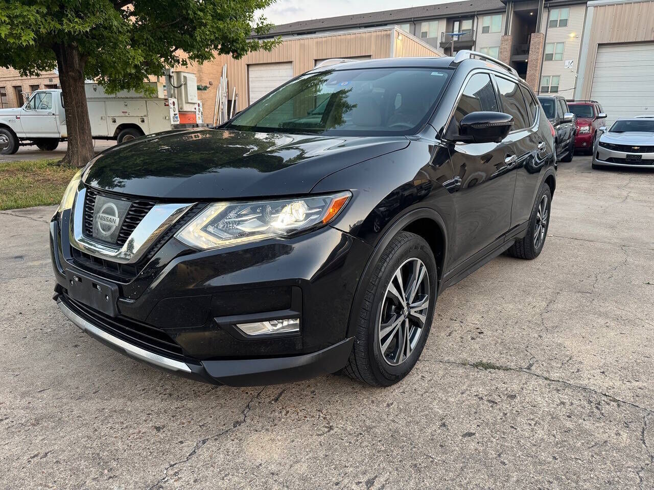 2017 NISSAN Rogue