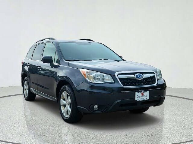 2016 SUBARU Forester