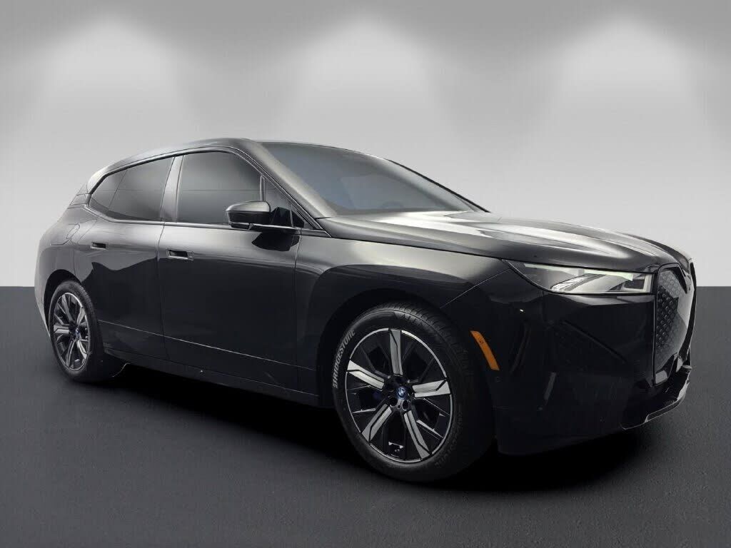 2023 BMW ix