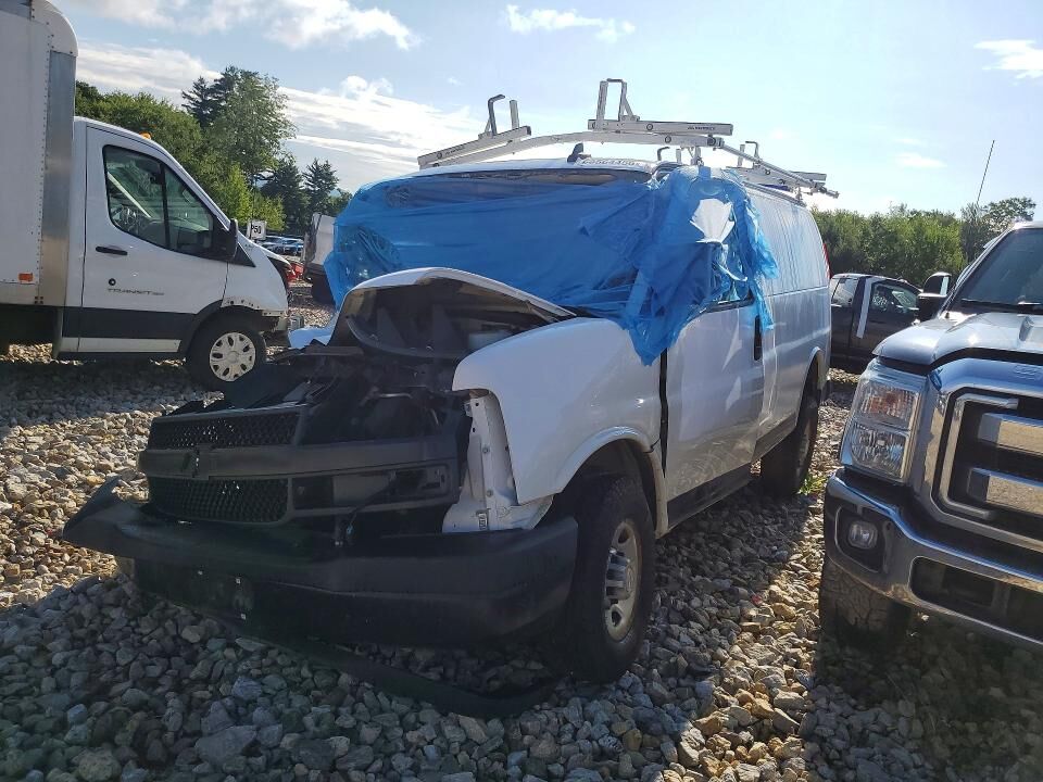 2020 CHEVROLET Express