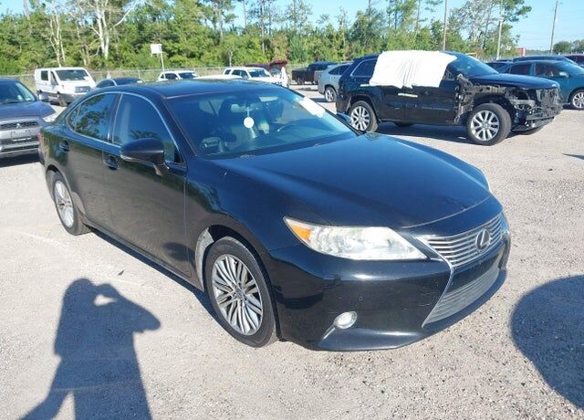 2015 LEXUS ES