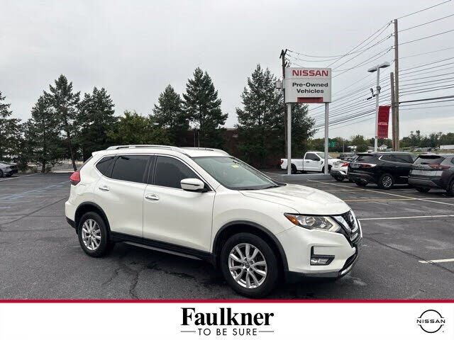 2017 NISSAN Rogue