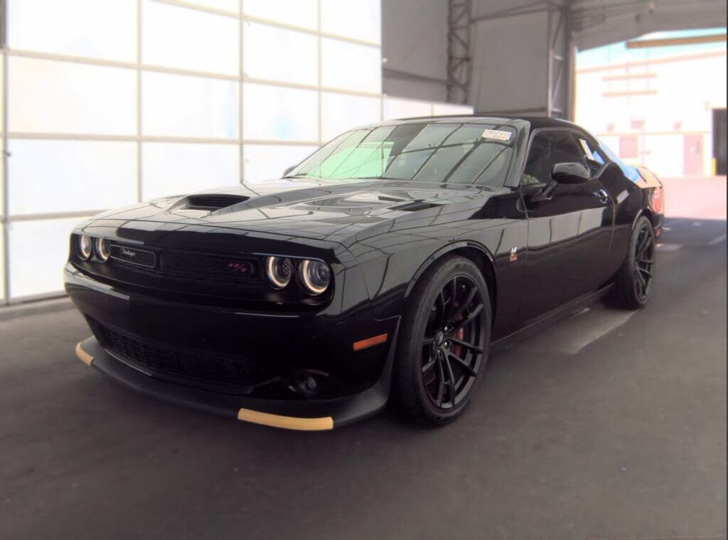 2021 DODGE Challenger