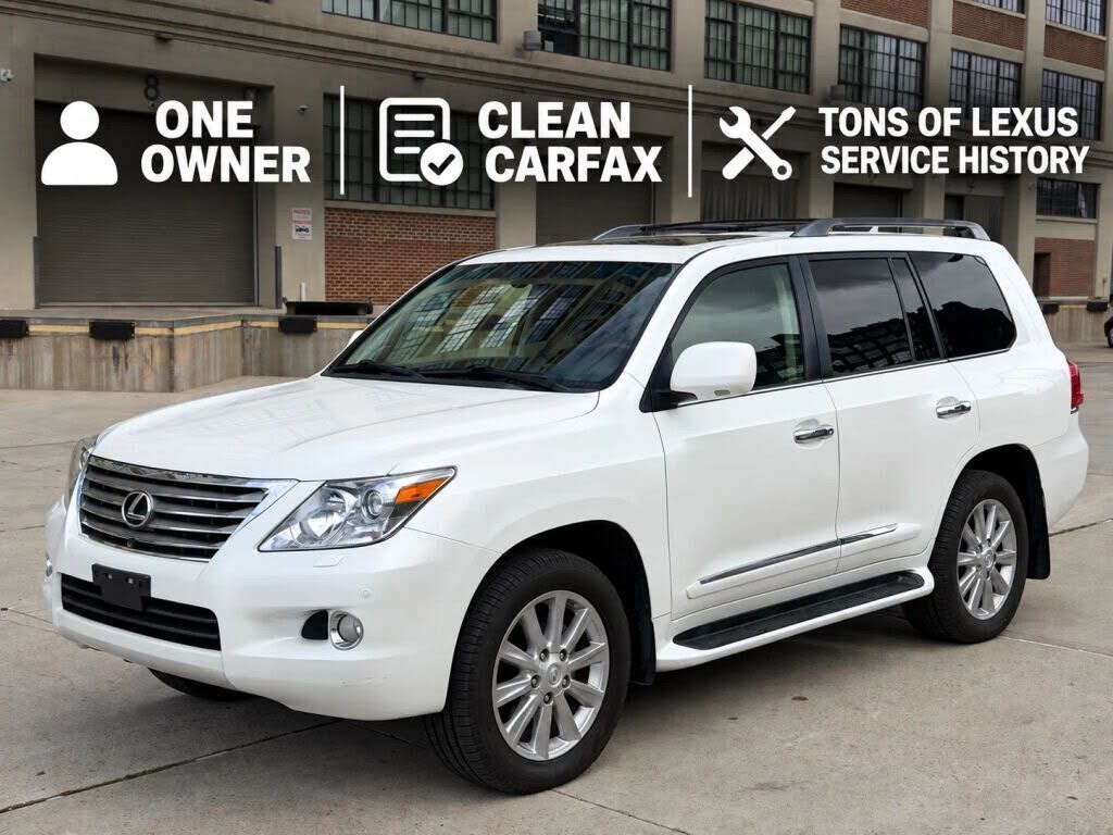 2011 LEXUS LX