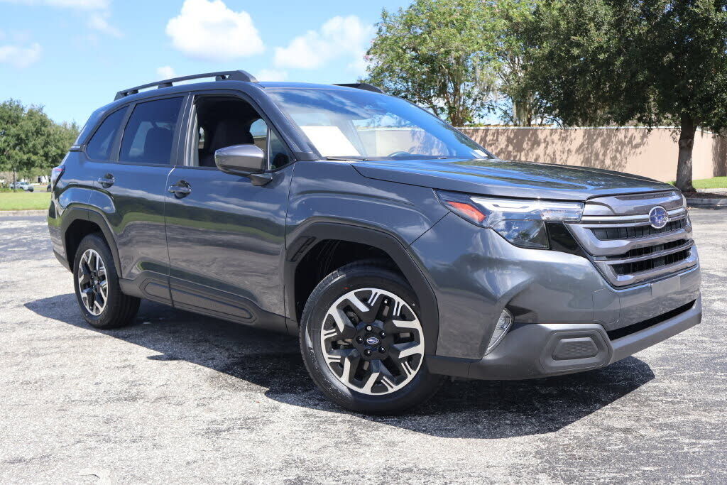 2025 SUBARU Forester