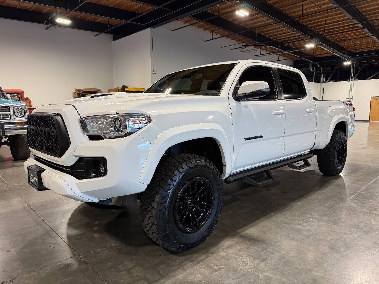 2016 TOYOTA Tacoma