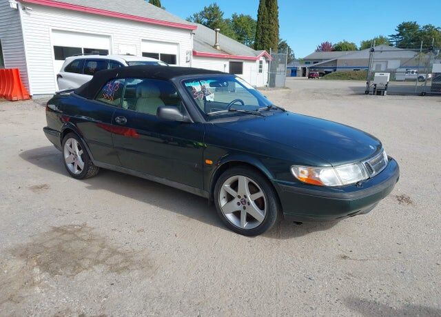 1998 SAAB 900