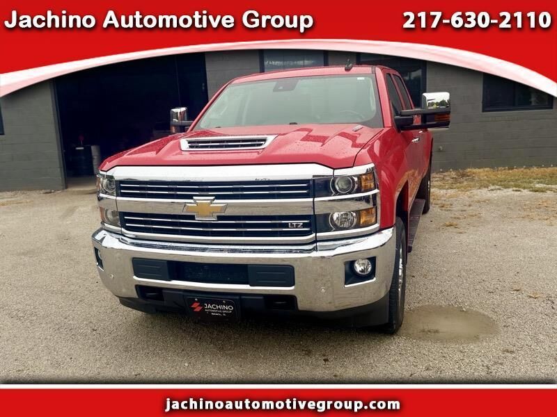2017 CHEVROLET Silverado