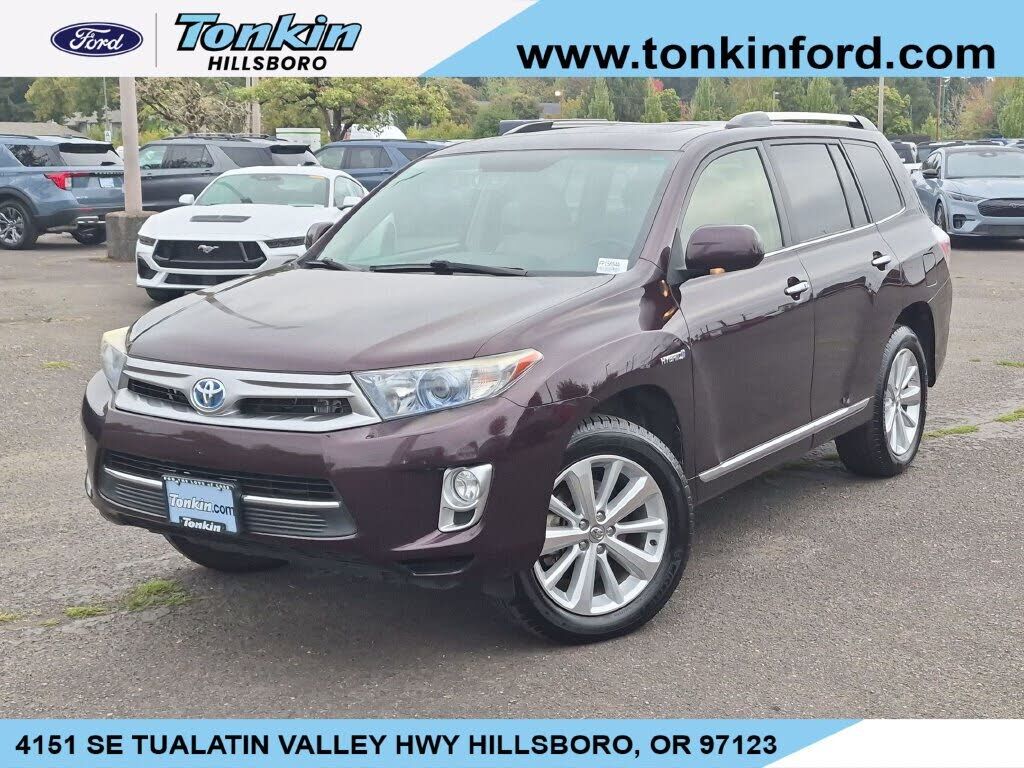 2013 TOYOTA Highlander