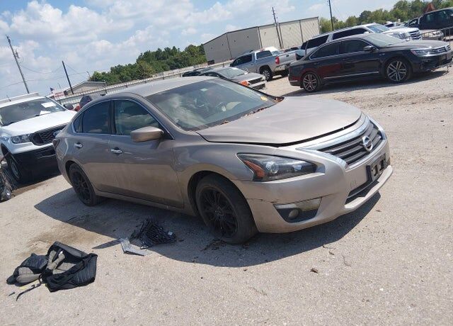 2014 NISSAN Altima