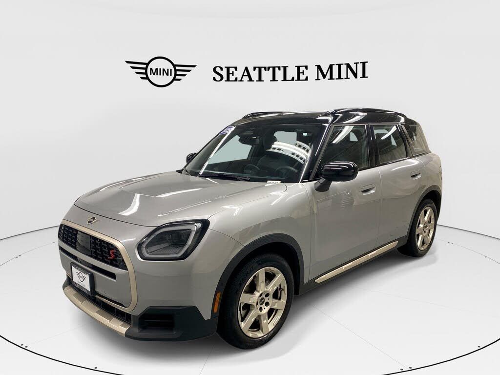 2025 MINI Countryman