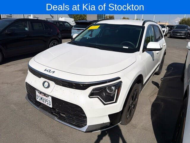 2025 KIA Niro