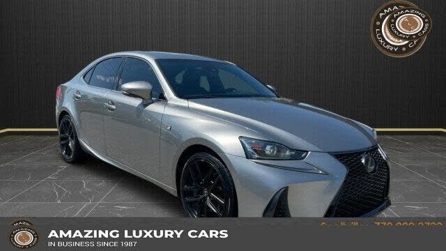 2018 LEXUS IS