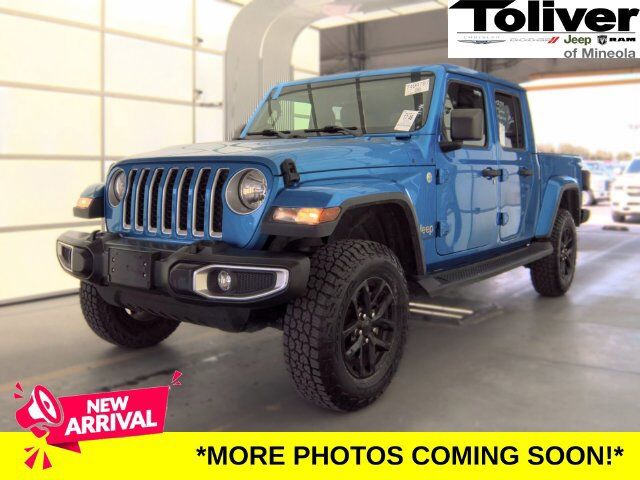 2022 JEEP Gladiator