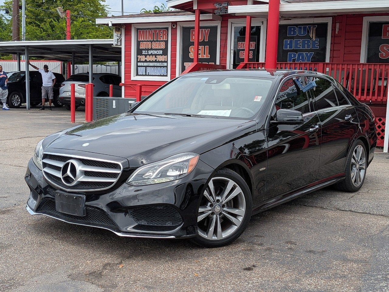 2016 MERCEDES-BENZ E-Class