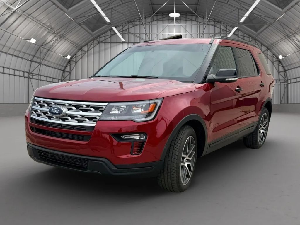 2018 FORD Explorer