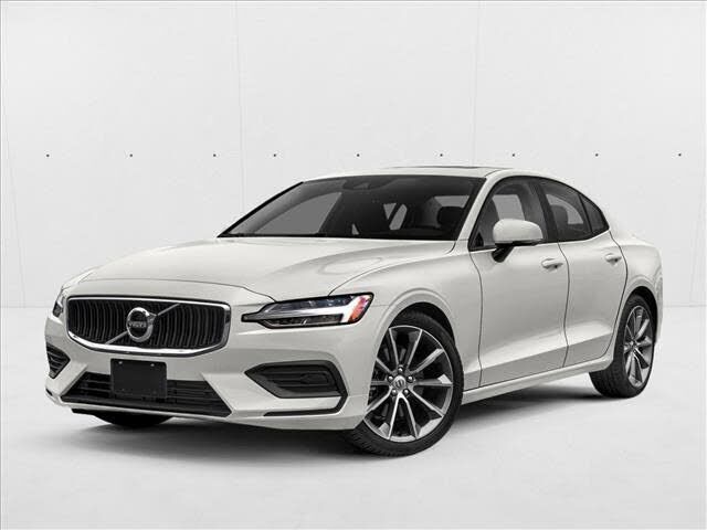 2022 VOLVO S60