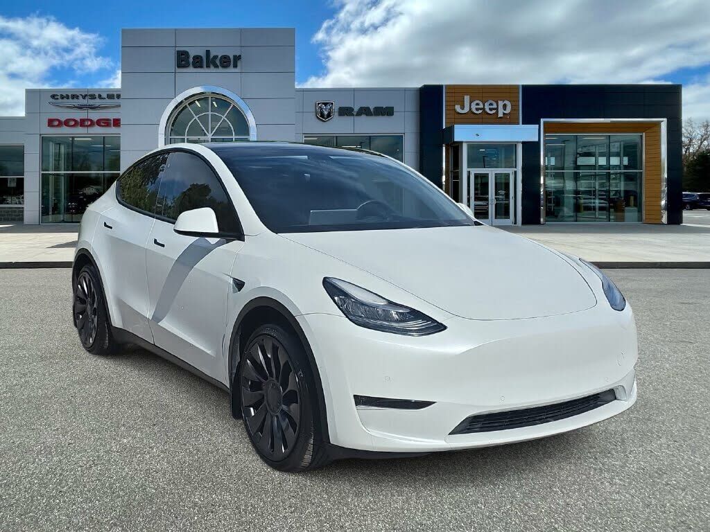 2020 TESLA Model Y