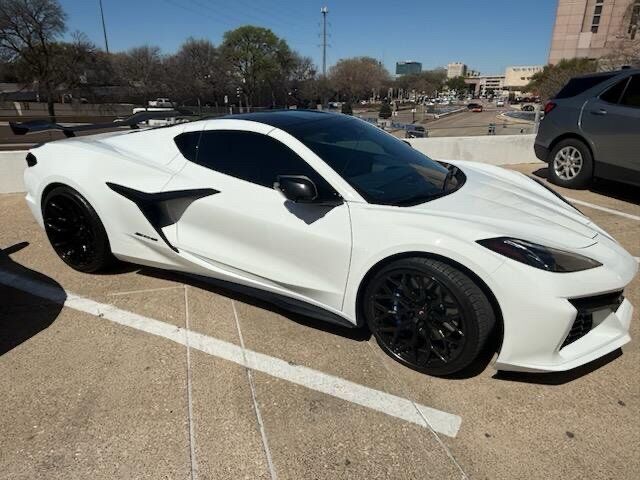 2025 CHEVROLET Corvette