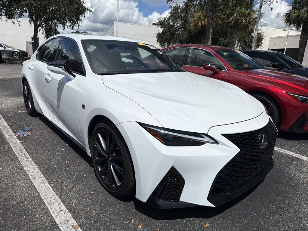 2024 LEXUS IS