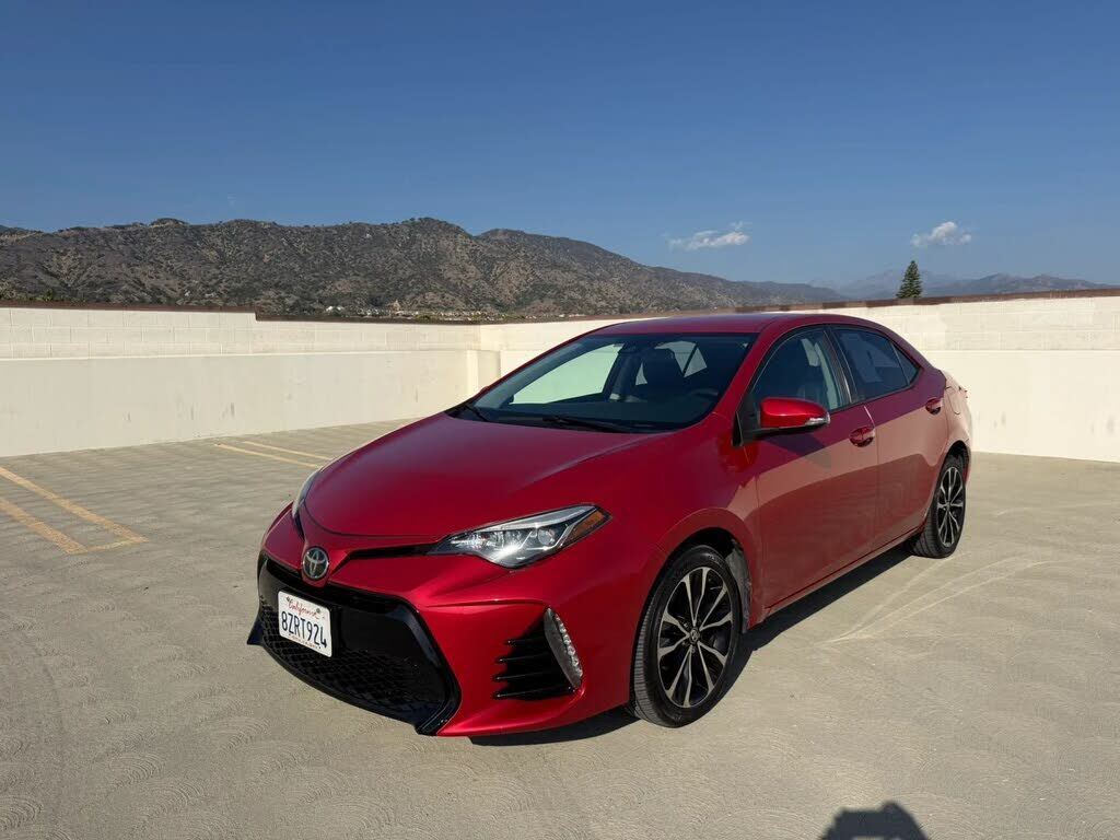 2018 TOYOTA Corolla