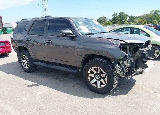 2017 TOYOTA 4-Runner