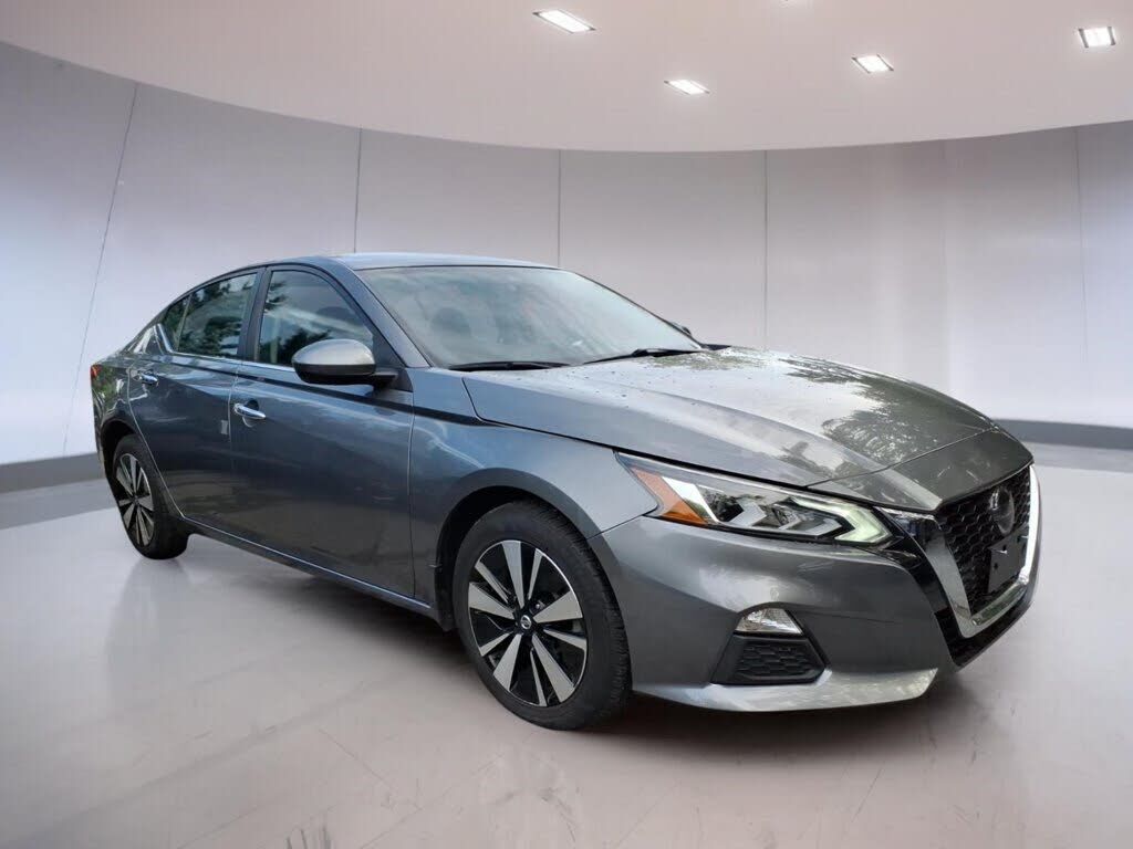 2021 NISSAN Altima